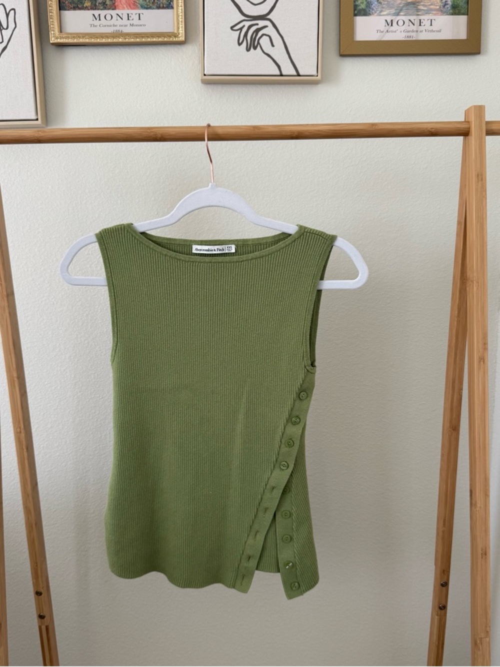 Abercrombie & Fitch Tank